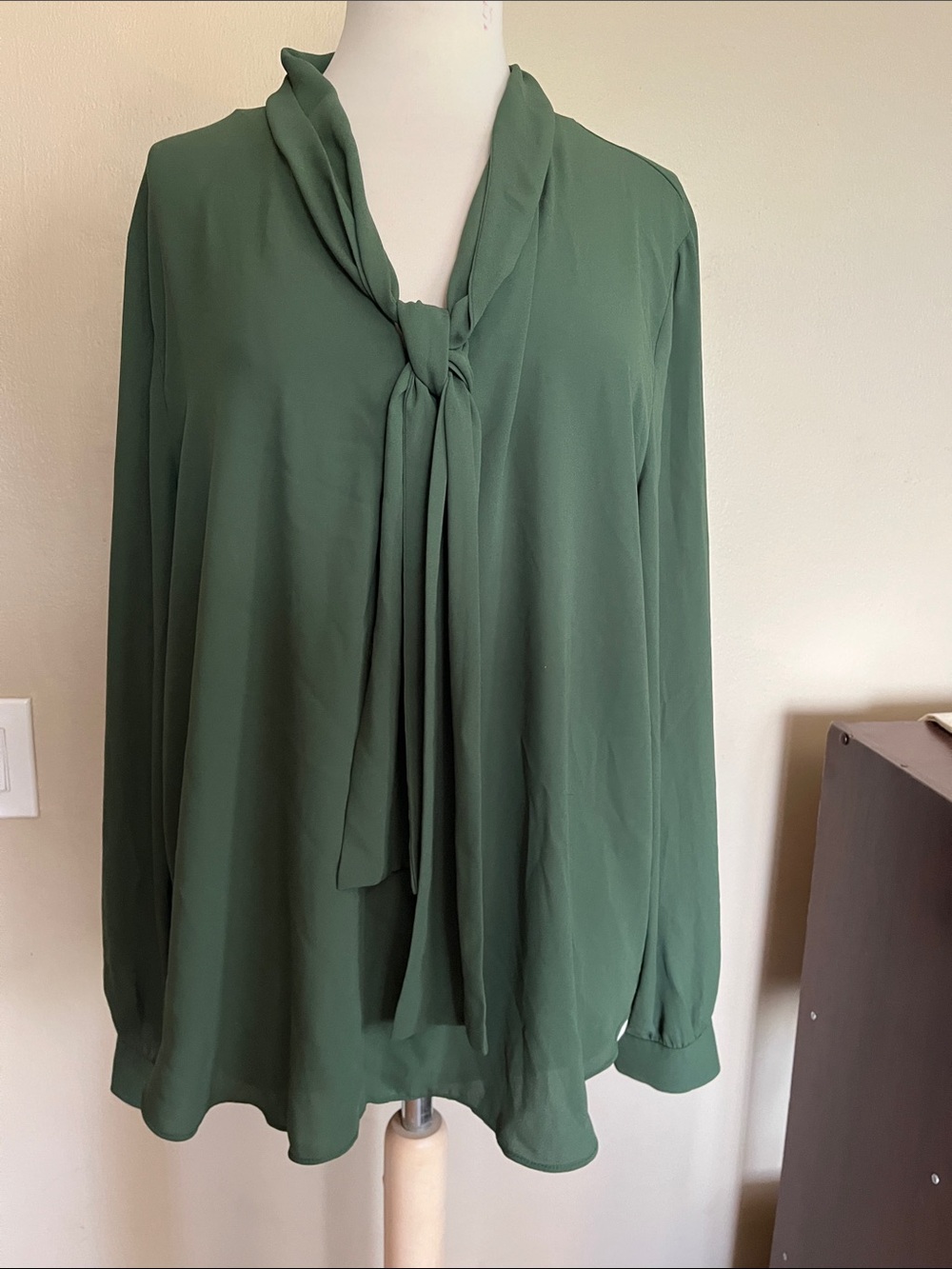 Ann Taylor Olive Green Women's Blouse